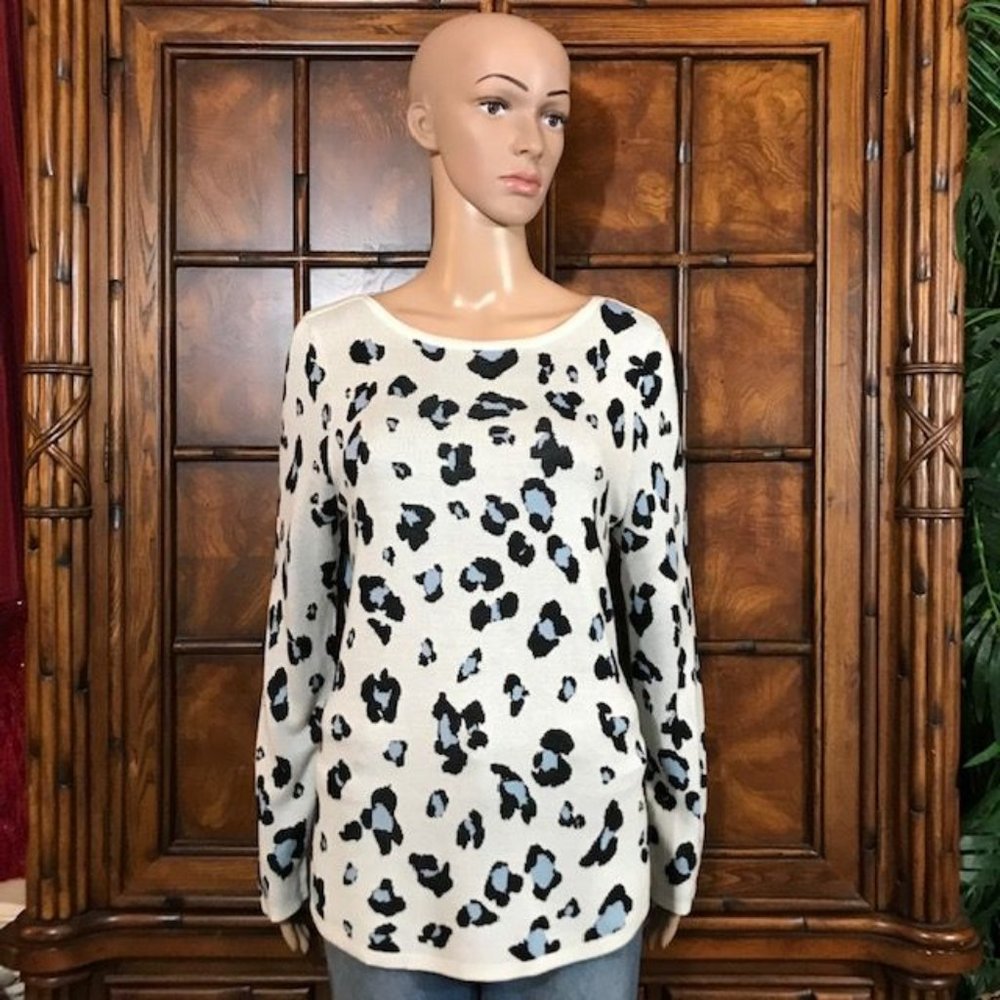 Chico's Blue Animal Bateau Curve Hem Sweater